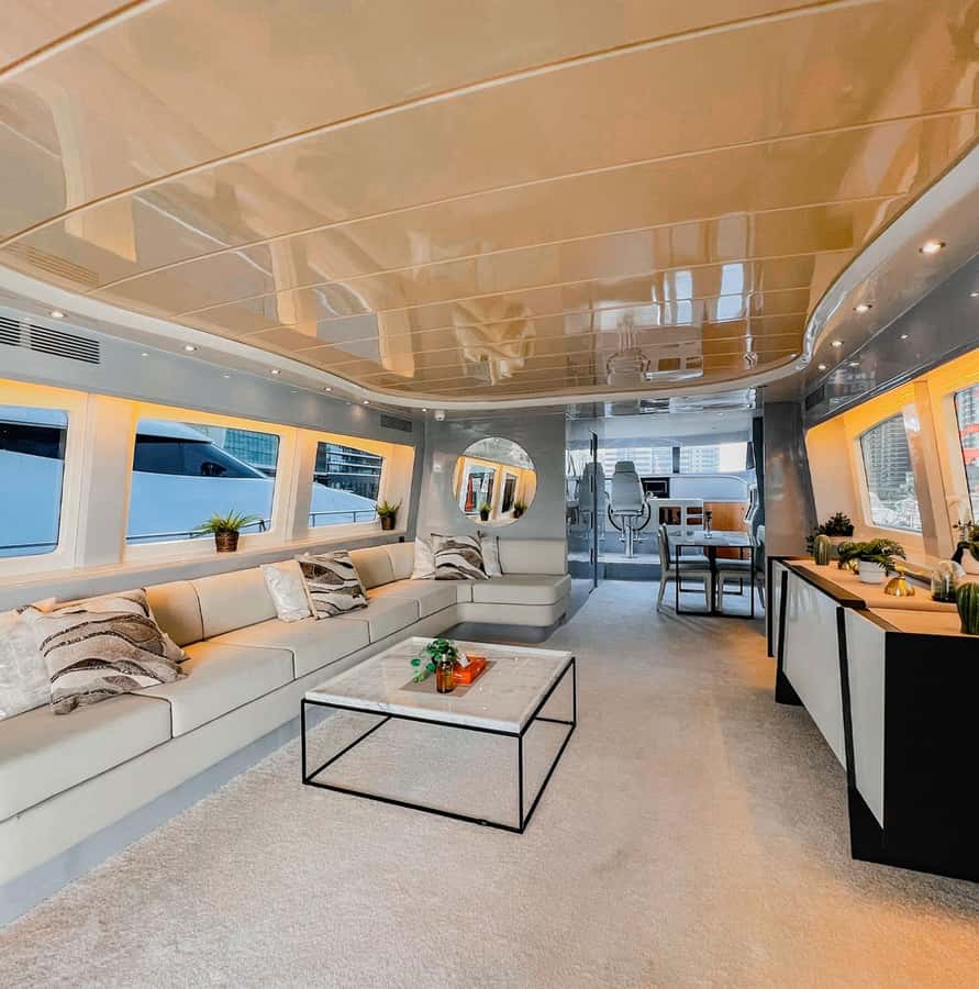 Dubai Harbor: Luxury Yacht Tour with BBQ Options - Who should book this yacht trip?