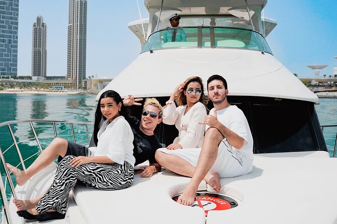 Dubai Harbour Luxury Yacht Tour with BBQ & Drinks - Food, drinks, and what the price really covers