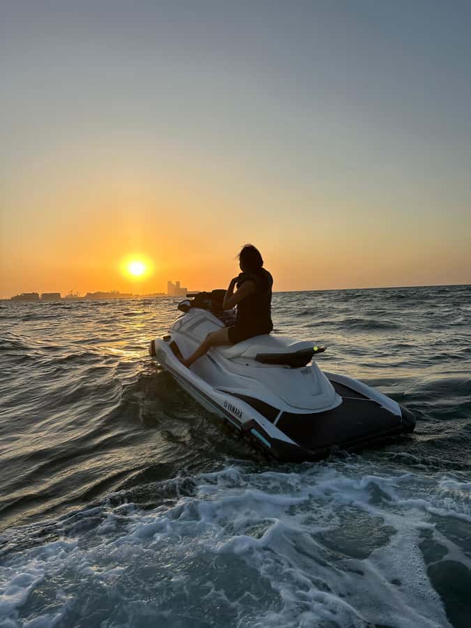 Dubai Jet Ski & Chill? More Like Jet Ski & Thrill! + Coffee - Water, changing facilities, and the small comforts
