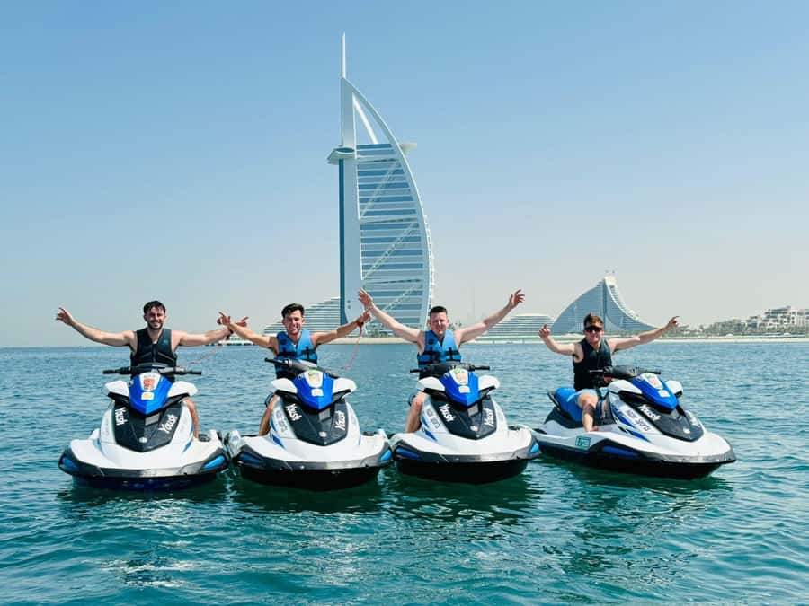 Dubai: Jet Ski Tour of Burj Al Arab & Atlantis the Palm - Seven minutes at Atlantis The Palm