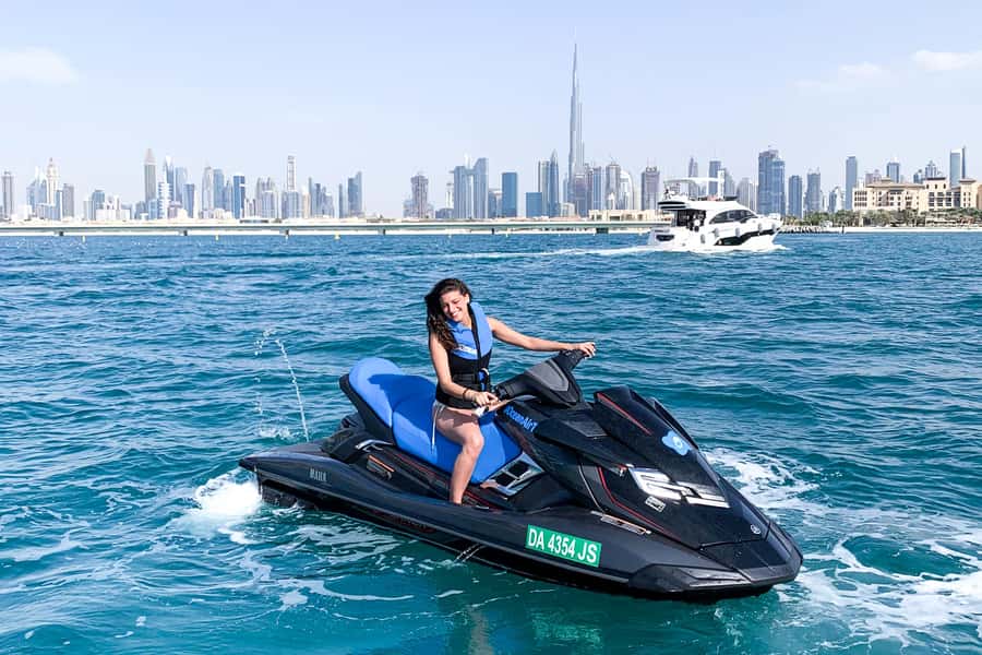 Dubai: Jetski Ride up to 2 People with Photos & Refreshments - Meeting the OceanAir team at Fishing Harbour 1