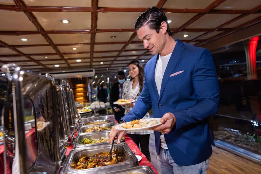 Dubai: Luxury Canal Dinner Cruise with Optional Transfers - How the timing works in practice