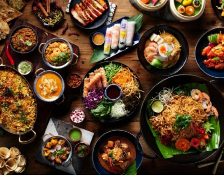 Dubai: Luxury Dinner Buffet at Gastronomy Atlantis The Royal - How the 17 stations shape your meal