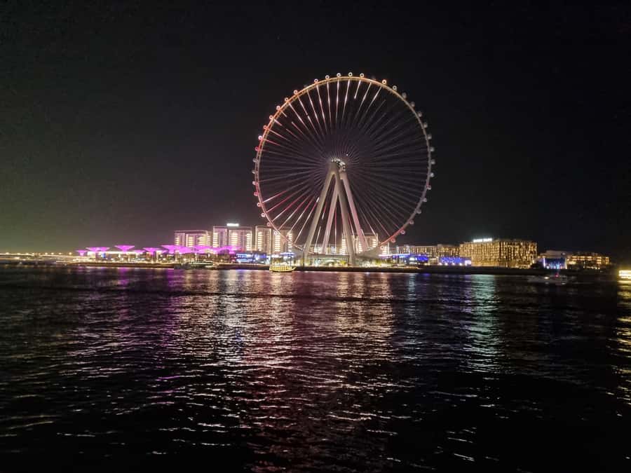 Dubai: Luxury Sightseeing Cruise with Food and Drinks - Atlantis depends on the weather