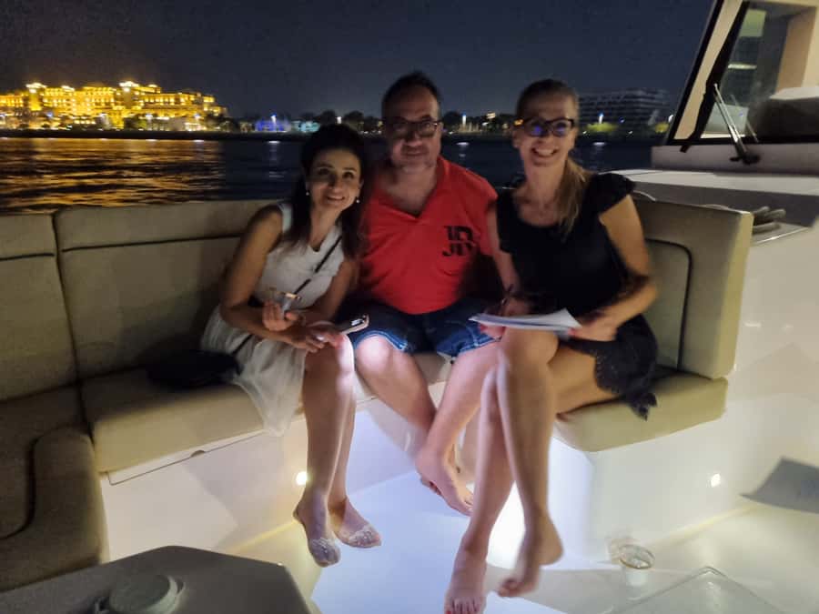 Dubai: Luxury Sightseeing Cruise with Food and Drinks - Food is simple, plentiful, and practical