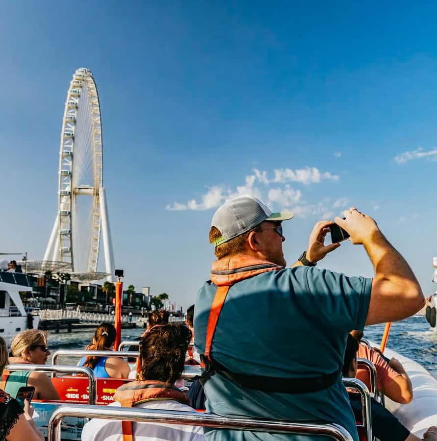 Dubai: Marina, Atlantis, Palm & Burj Al Arab Speedboat Tour - Burj Al Arab and the final landmark stop
