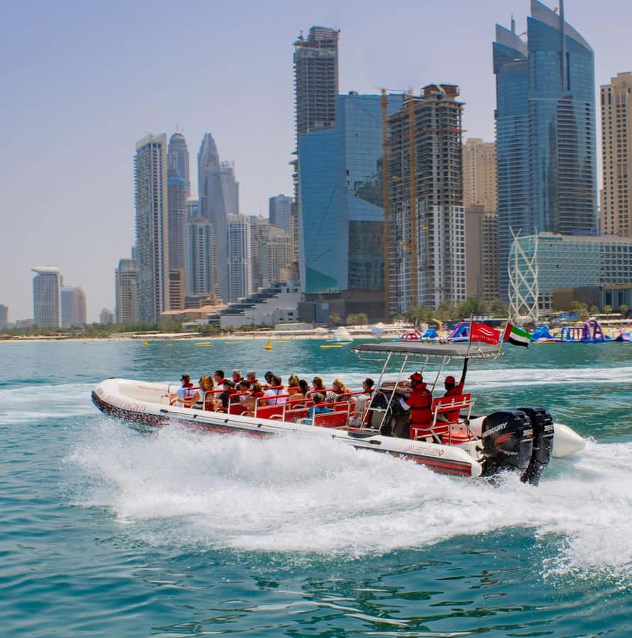 Dubai: Marina, Atlantis, Palm & Burj Al Arab Speedboat Tour - The speed, spray, and comfort factor