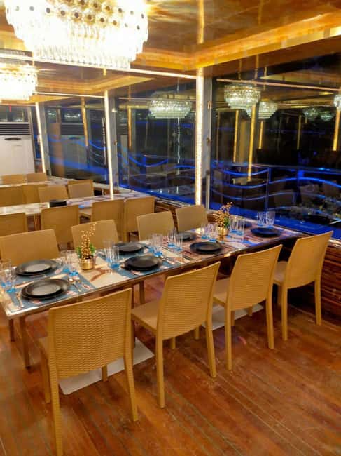 Dubai Marina Dhow Cruise: Dinner Buffet & Live Entertainment - Should you book the Dubai Marina dhow cruise?