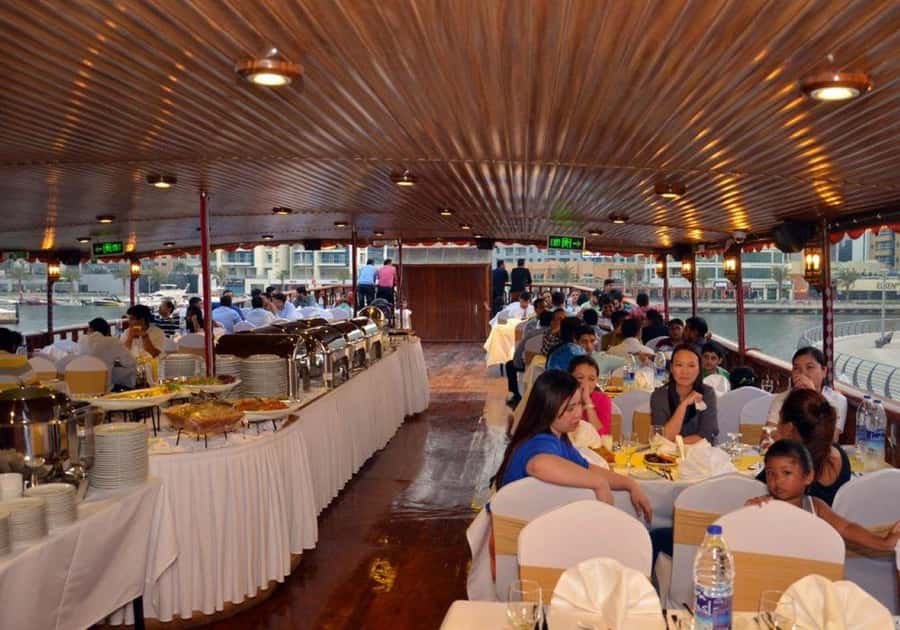 Dubai Marina Dinner Cruise with Live Entertainment(Al Wasl) - The two-hour route and its main sights