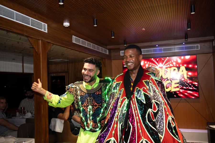 Dubai Marina: Luxury Dinner Cruise, Live Show, Open Bar & DJ - Indoor comfort or open-air photos
