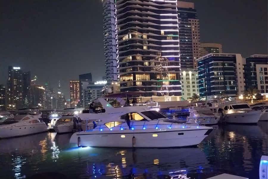 Dubai Marina luxury Yacht Tour: AinDubai,JBR &Harbour(1Hour) - Dubai Marina: towers viewed from the water