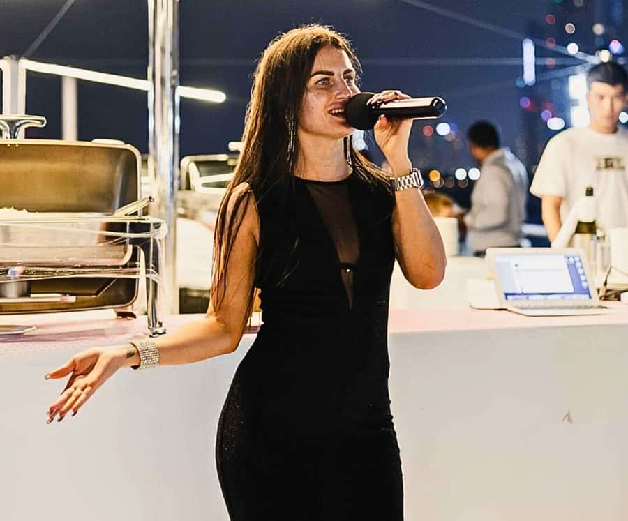 Dubai: Marina Premium Dinner Cruise with Unlimited Drinks - Check the departure time twice