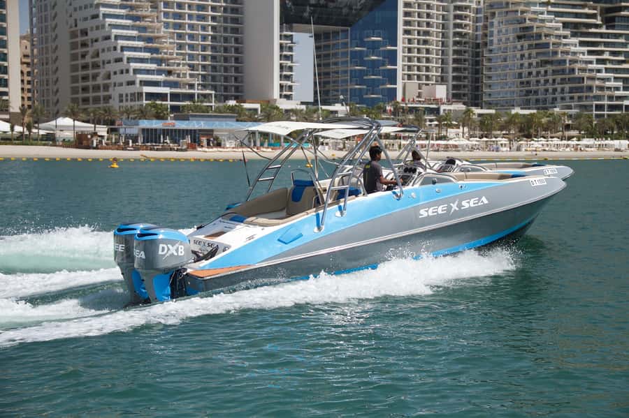 Dubai: Marina Private Boat Tour & Palm Jumeirah Sightseeing - Leaving Dubai Marina near Pier 7