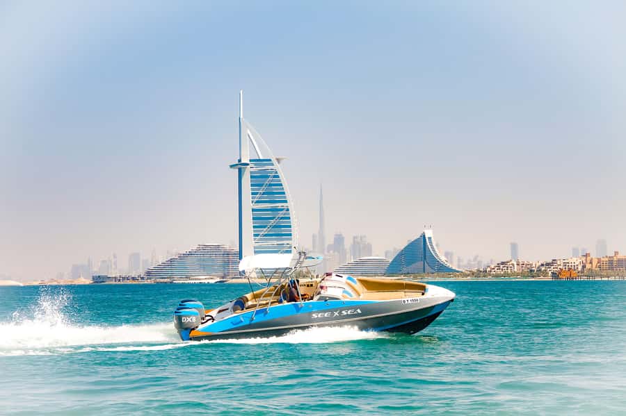 Dubai: Marina Private Boat Tour & Palm Jumeirah Sightseeing - The 80-minute route through Marina and Palm Jumeirah