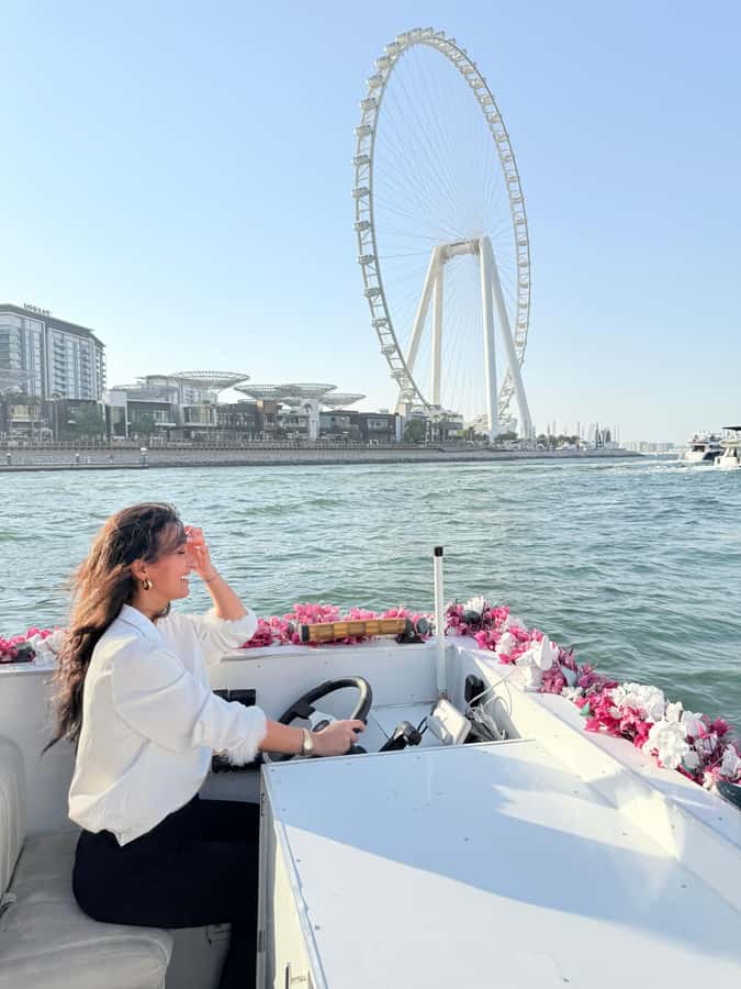 Dubai Marina: Private Boat Tour with Flower - The route from Dubai Harbour to the marina canal