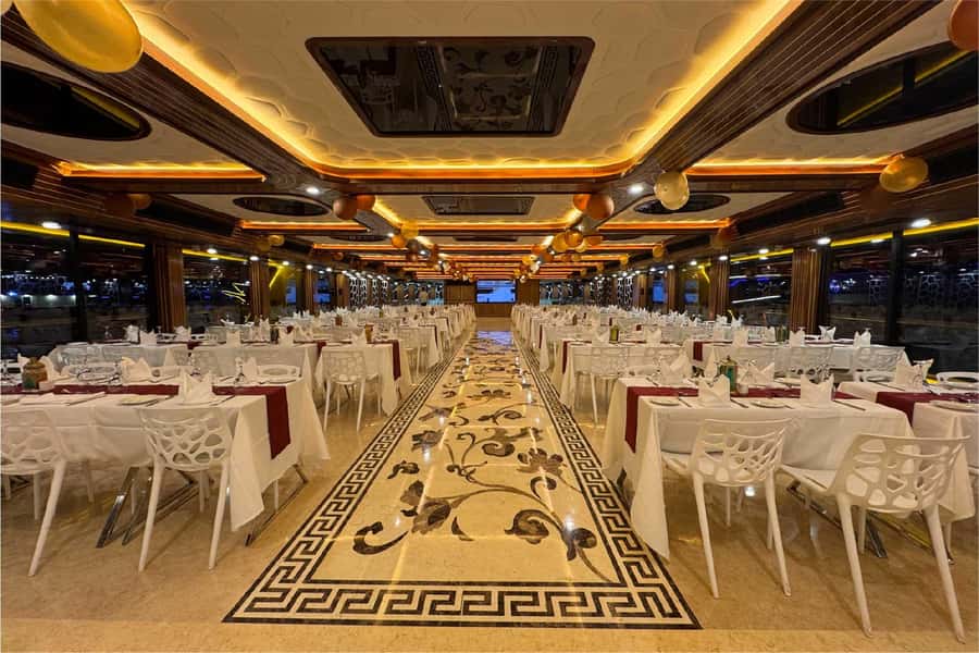 Dubai: Mega Yacht Dinner Cruise with Buffet - Comfort, photos, and the upper deck