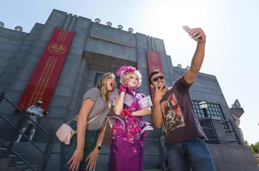 Dubai: MOTIONGATE ™ Theme Park Entry Ticket - How long you need inside the park