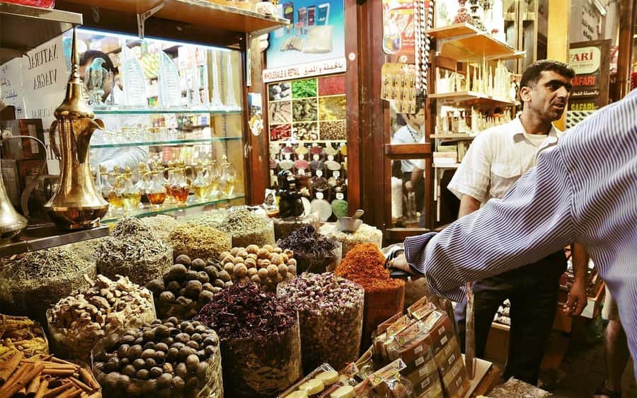 Dubai: Old City Walking Tour with Abra Ride - Key points to know before booking