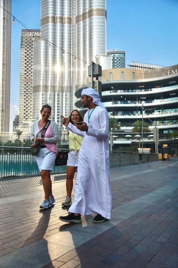Dubai: Old City Walking Tour with Abra Ride - Coffee, dates, and a taste of local hospitality