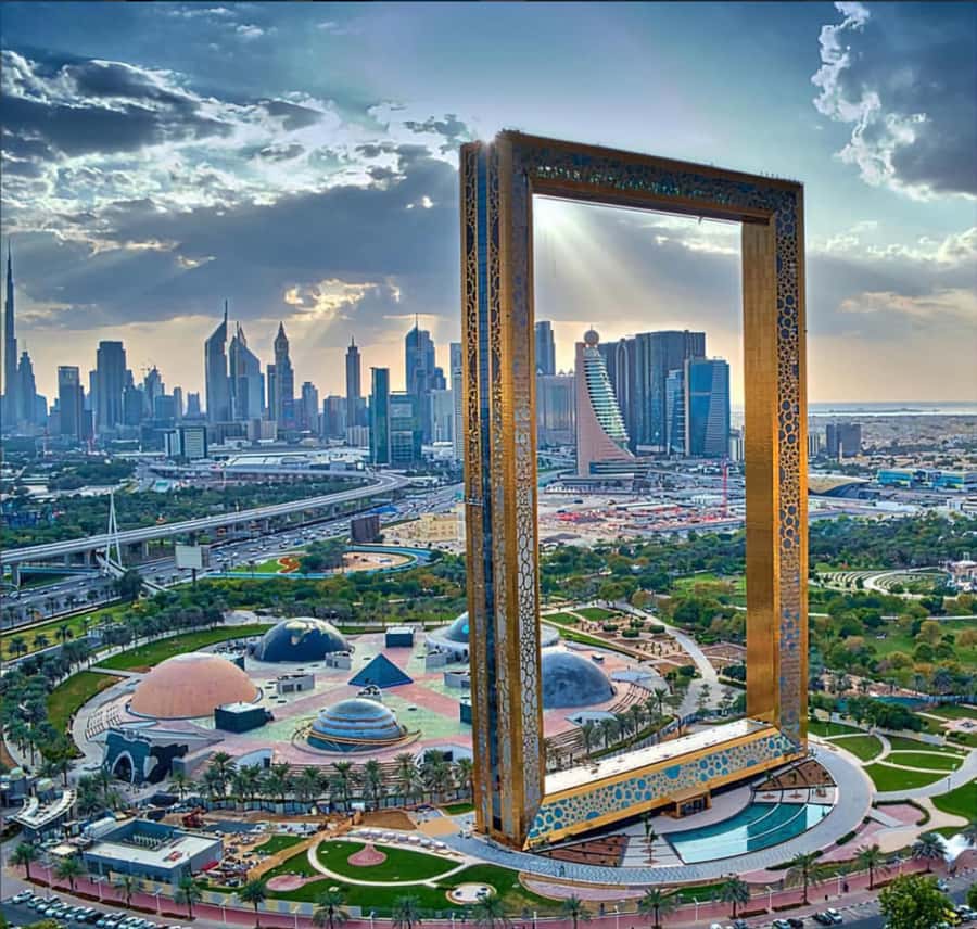 Dubai: Old to New Dubai Private Half-Day Sightseeing Tour - Why this tour works for seeing Dubai in one sweep