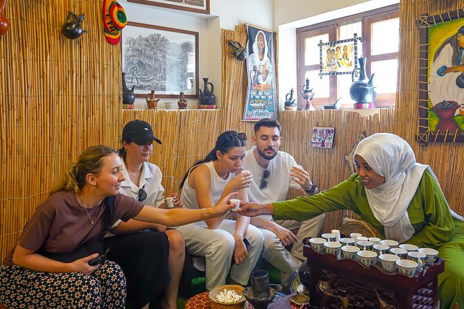 Dubai: Old Town, Souks, Street Food, Guided Tour & Abra Ride - Coffee, dates, and Emirati life at Al Khayma