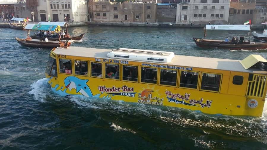 Dubai: Old town tour with Wonder Bus, souks, Creek and Guide - Is $81 a fair price for one hour?