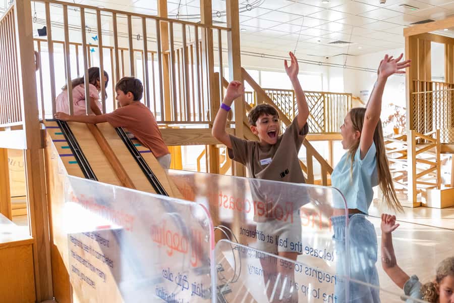 Dubai: OliOli® Children Museum Admission Tickets - Toshi’s nets and the creative side of play
