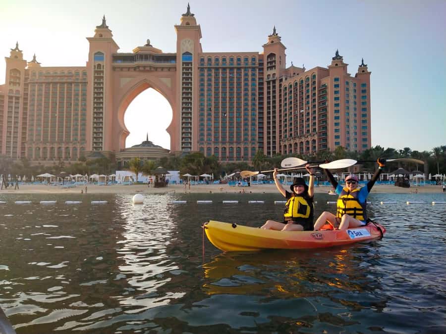 Dubai: Palm Jumeirah Guided Kayaking Tour - Practical tips for a smoother outing