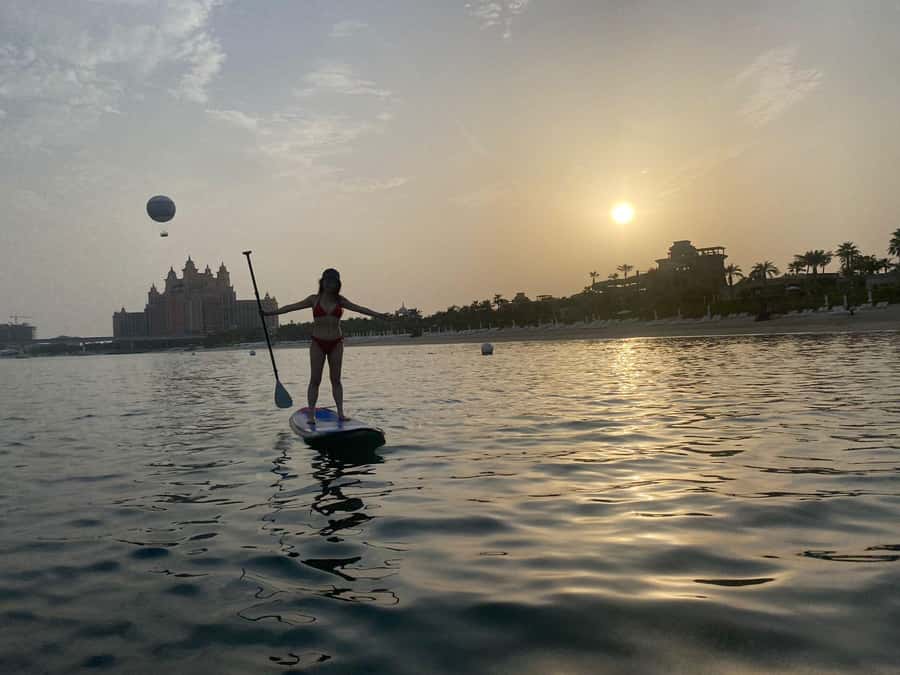Dubai: Palm Jumeirah Paddle Boarding Tour - The opening lesson makes this a friendly first session
