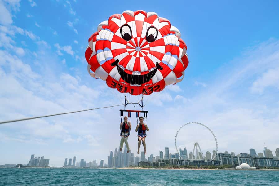 Dubai: Palm View and JBR View Parasailing Experience - Photos, video, and the extra cost