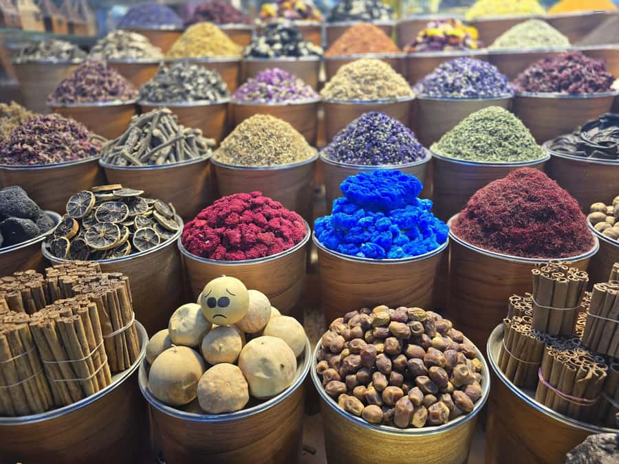 Dubai: Premium Old Town, Street Food, Souks & Boat Ride Tour - Who Will Get the Most From This Experience