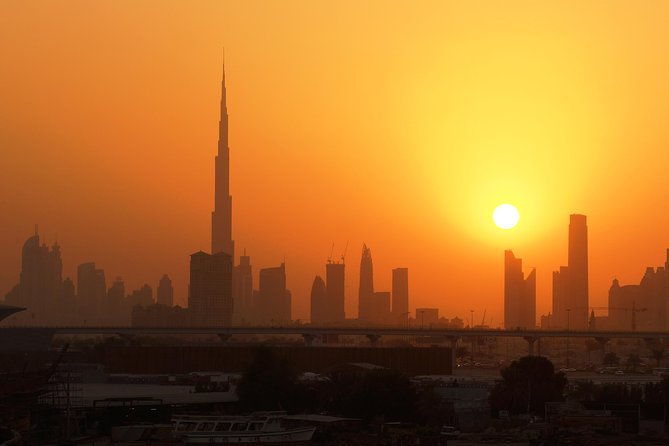 Dubai Private Arrival Airport Transfer to Any Hotels in UAE - What the airport meeting really involves