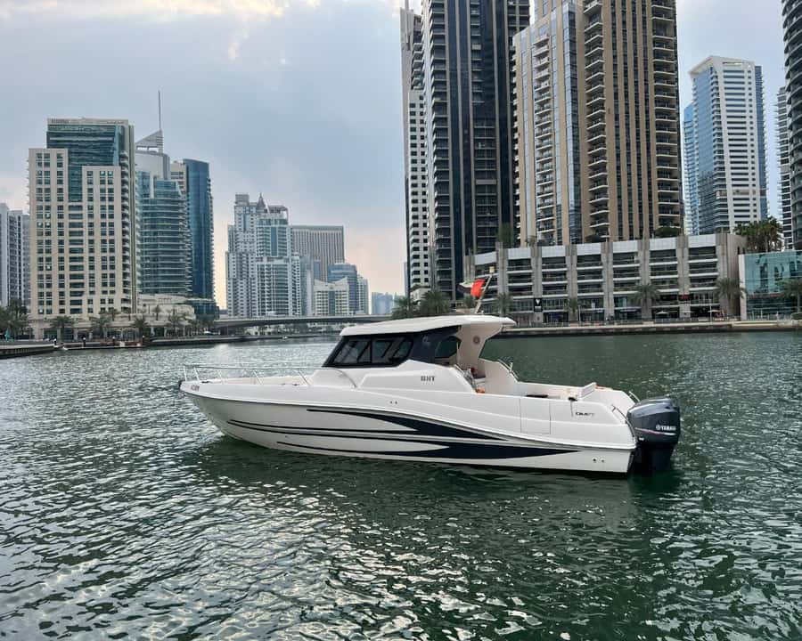 Dubai: Private Boat Cruise from Dubai Marina - Why a private yacht changes the Dubai sightseeing game