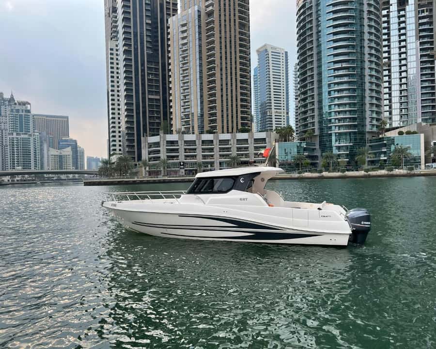 Dubai: Private Boat Cruise from Dubai Marina - What the $168 group price really means