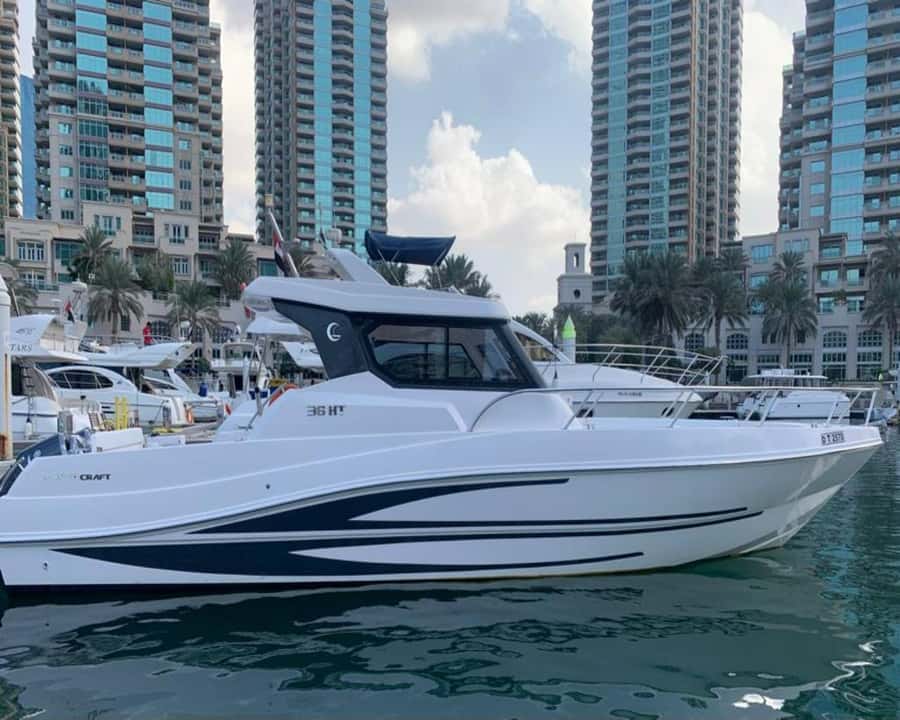 Dubai: Private Boat Cruise from Dubai Marina - Timing, weather, and one booking warning