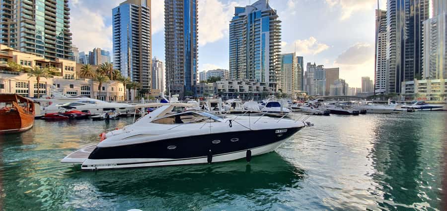 Dubai: Private Boat Cruise from Dubai Marina up to 12 people - Key points to know before booking