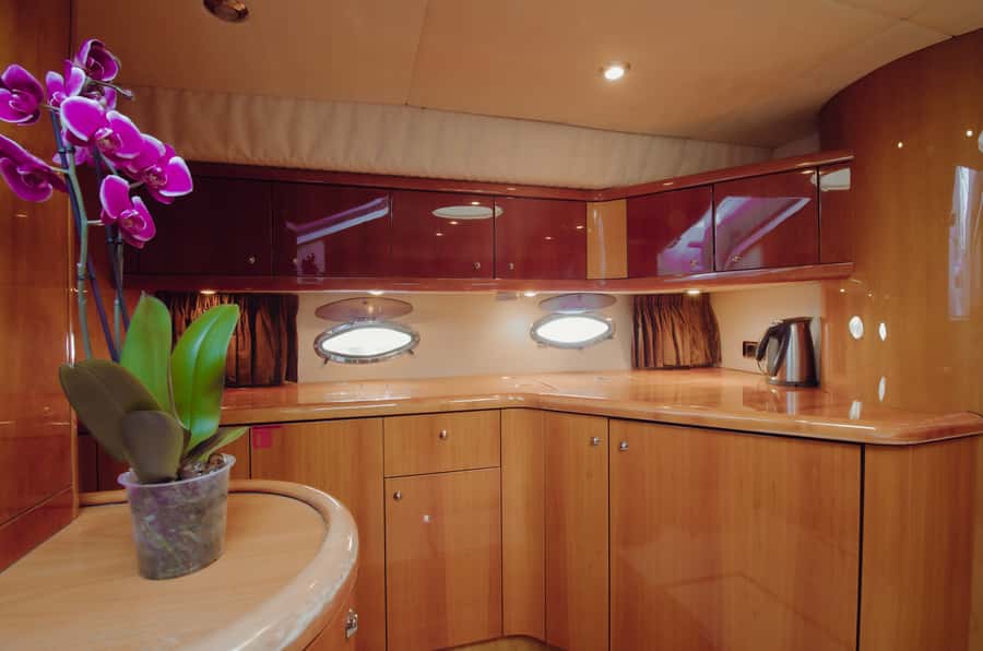 Dubai: Private Boat Cruise from Dubai Marina up to 12 people - Ain Dubai and the Palm Jumeirah