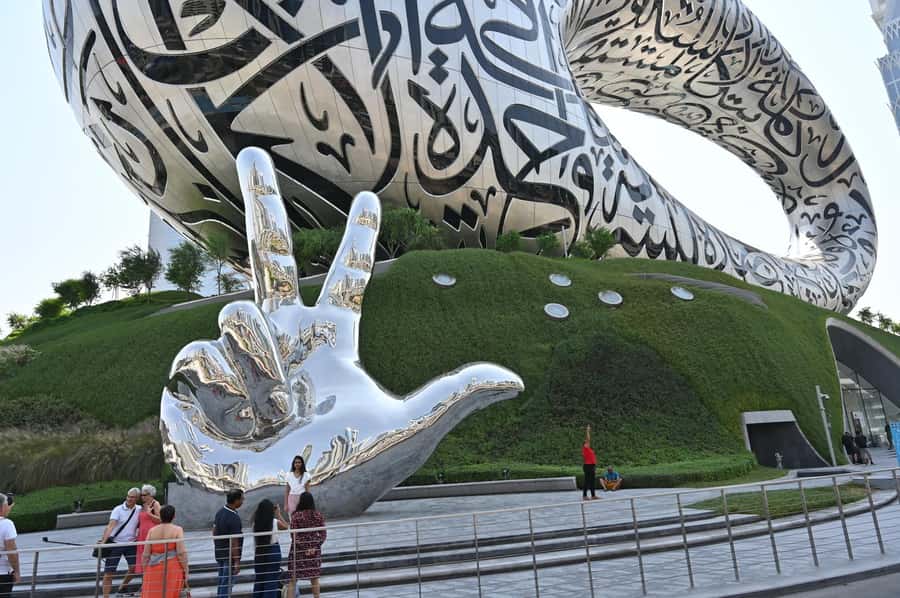Dubai: Private City Tour with Burj Khalifa Levels 124/125 - Za’abeel Palace and Dubai’s royal setting