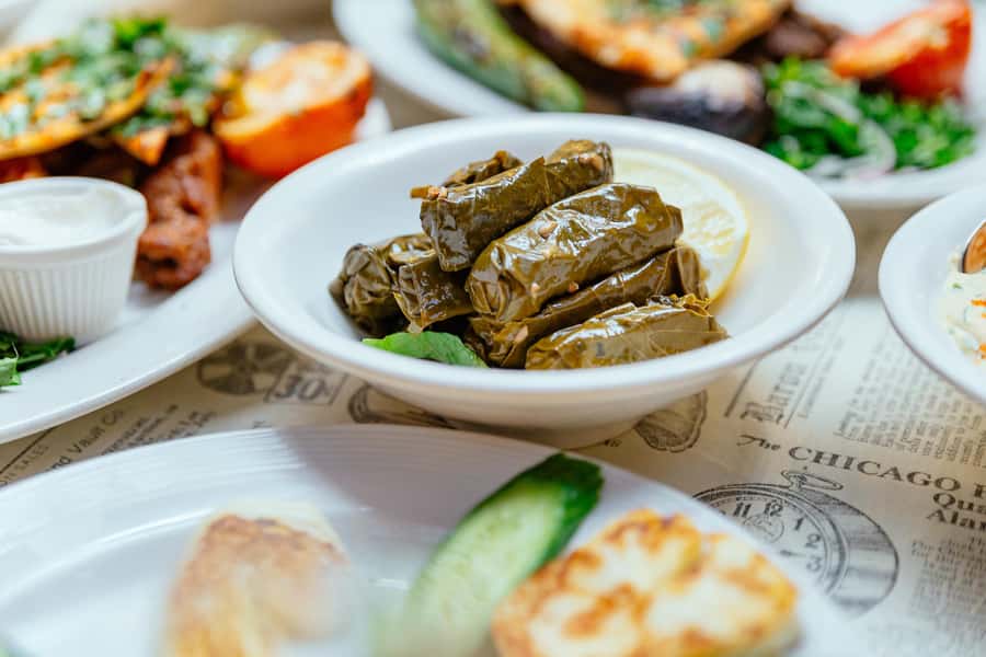 Dubai: Private Food Tour – 10 Tastings with Locals - Why the small group matters
