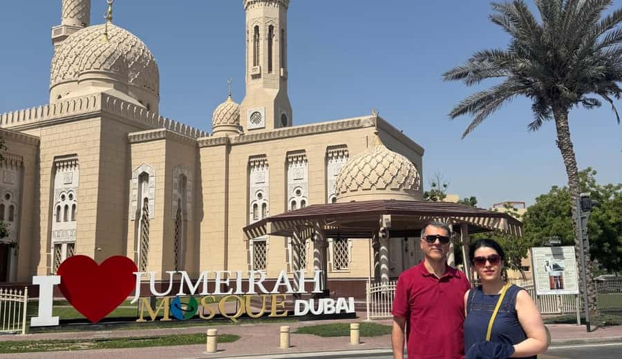 Dubai: Private Guided City Tour and Dubai Frame Entry Ticket - Palm Jumeirah and Atlantis are seen from the road and the camera