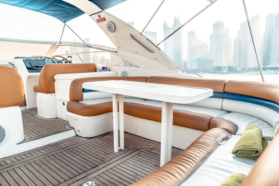 Dubai: Private Luxury Everest Yacht Cruise from Dubai Marina - Seeing Dubai from a 42-foot private yacht