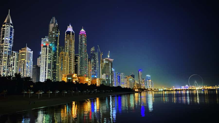 Dubai: Private Luxury Night Boat Tour - Key points to know before you book