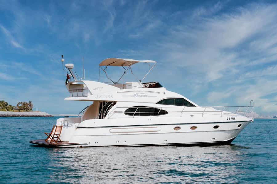 Dubai: Private Luxury Yacht Tour on a 50-Foot Yacht - Why Dubai Looks Better From the Water