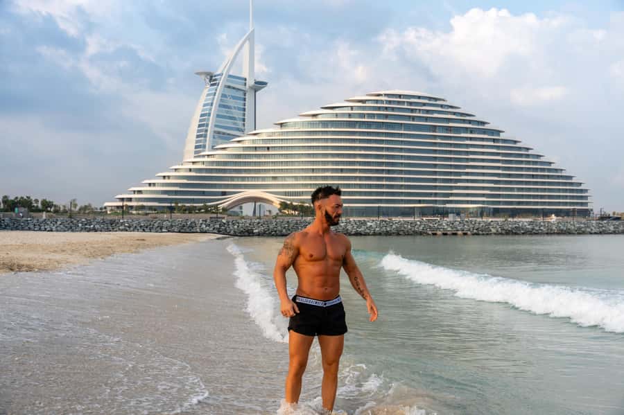 Dubai: Private Photoshoot with Hotel Pickup and Drop-off - Choosing one, two, or three locations
