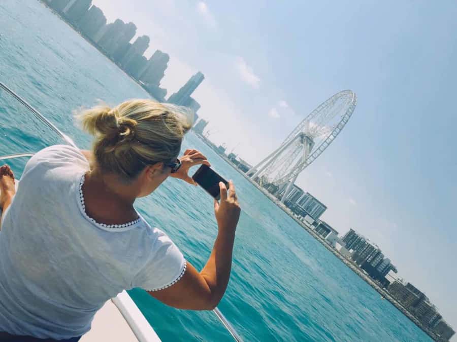 Dubai: Private Sea Escape Cruise - Swim, Tan & Sightsee - Three hours means more relaxation, not more landmarks