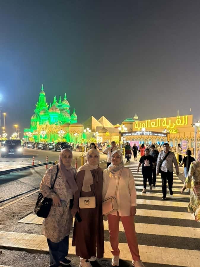 Dubai: Private Shopping City Tour and Global Village Tickets - Dubai Mall begins the shopping day in grand style