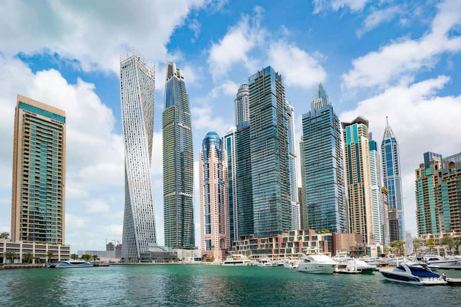 Dubai: Private Stopover City Tour with Burj Khalifa Ticket - Dubai Marina and the city of towers