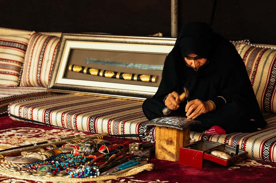 Dubai: Private Tour with Locals – Highlights & Hidden Gems - What the local guide adds