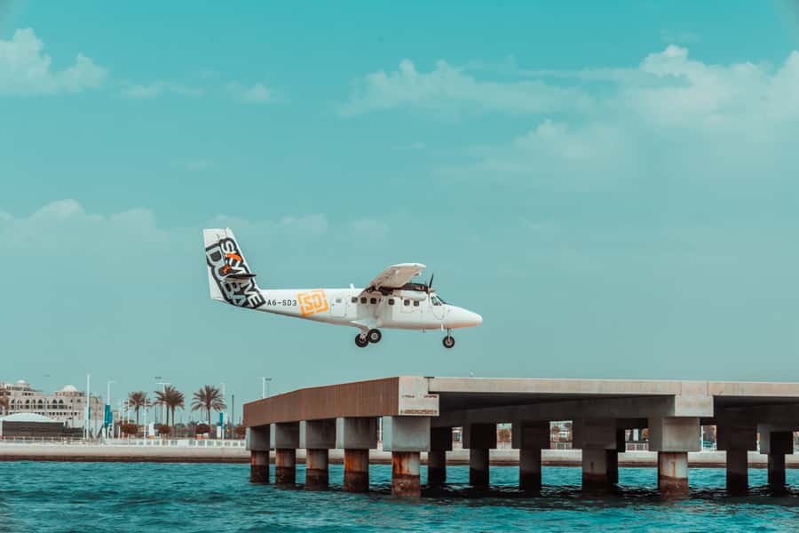 Dubai: Private VIP Luxury Yacht Tour with BBQ & Drinks - Who gets the best value from the $738 price