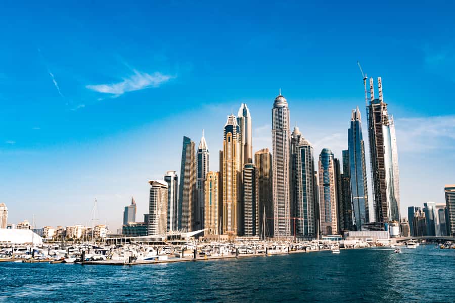 Dubai: Private VIP Luxury Yacht Tour with BBQ & Drinks - Marina Beach, JBR, and the changing shoreline
